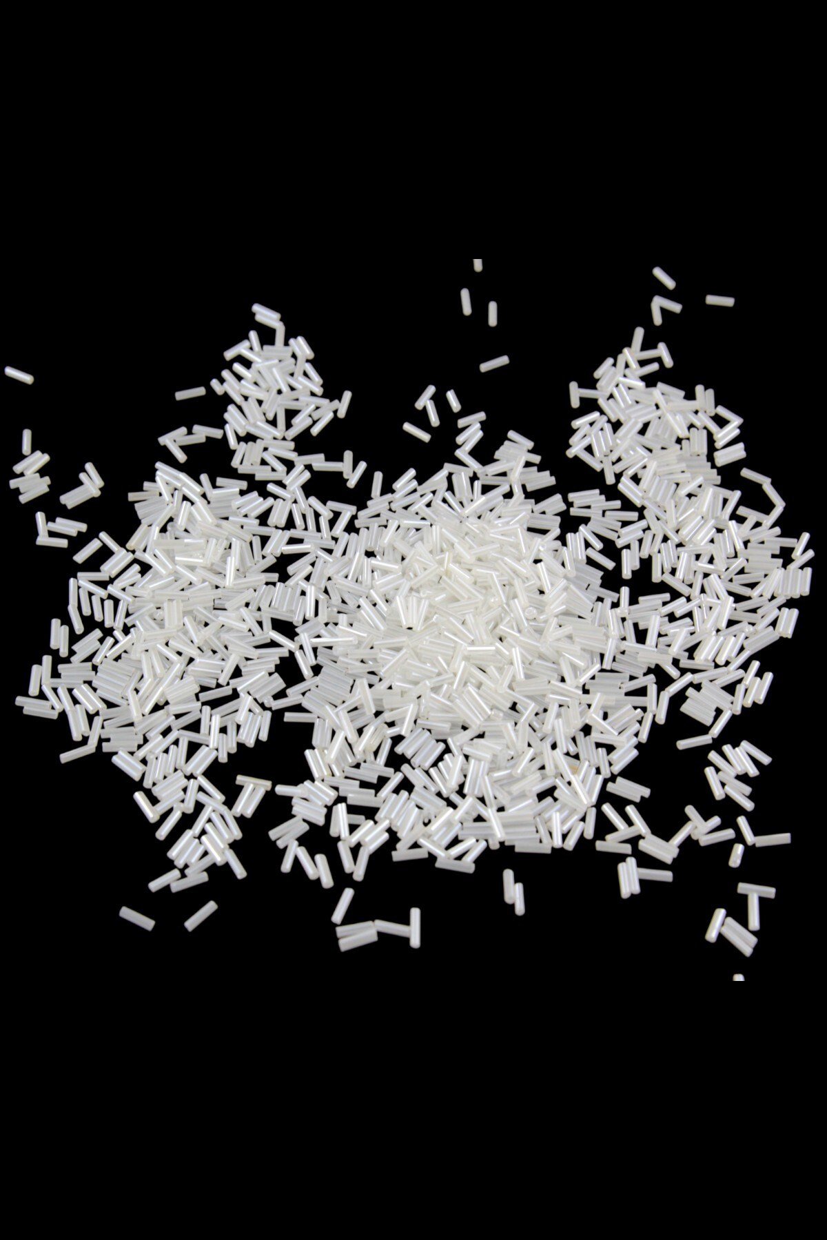 6x2 mm Duman Beyaz Boru Boncuk 100 Gr