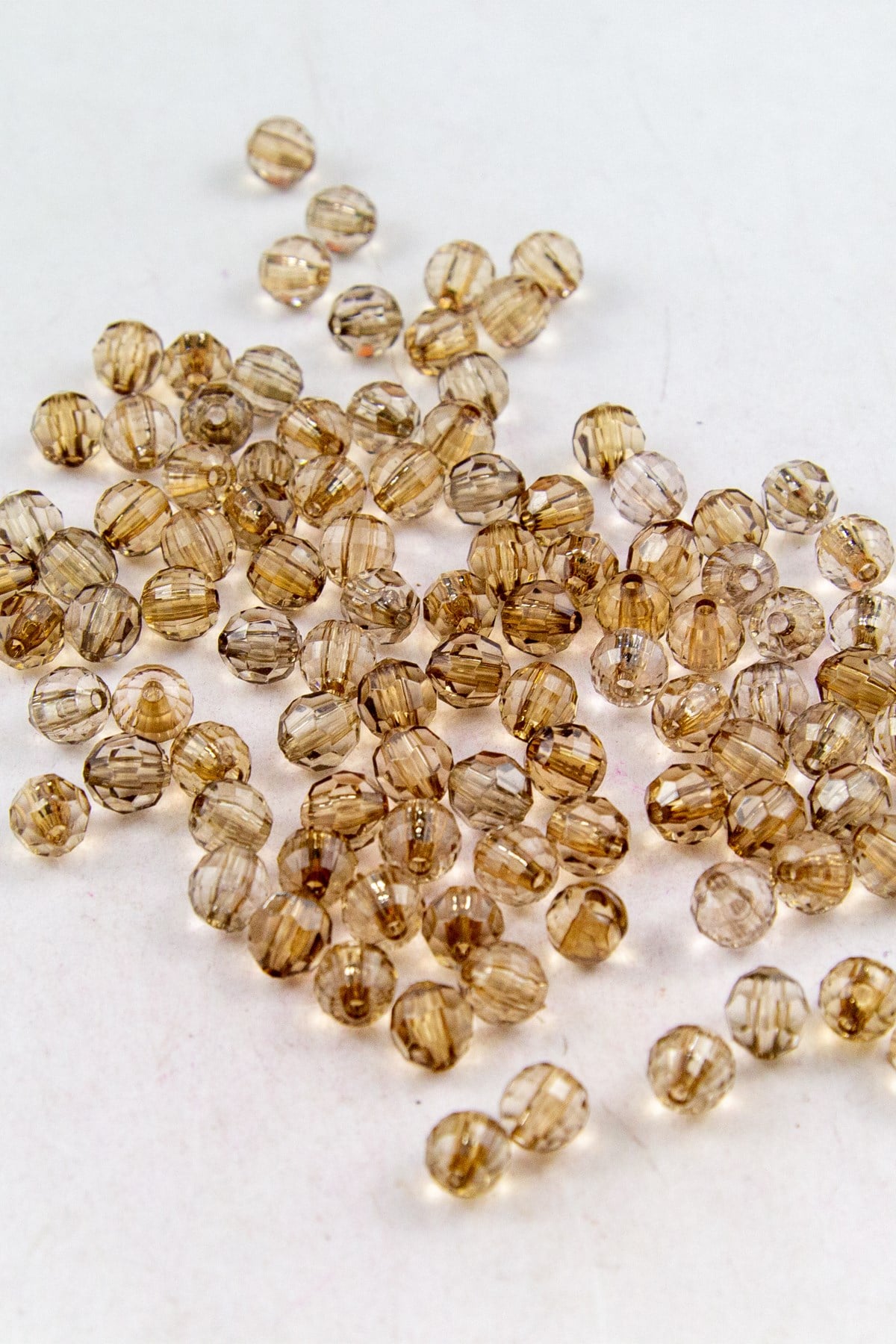8 mm Dünya Akrilik Boncuk 2 Renk Vizon Aksesuar Takı Malzemesi (25 Gram)