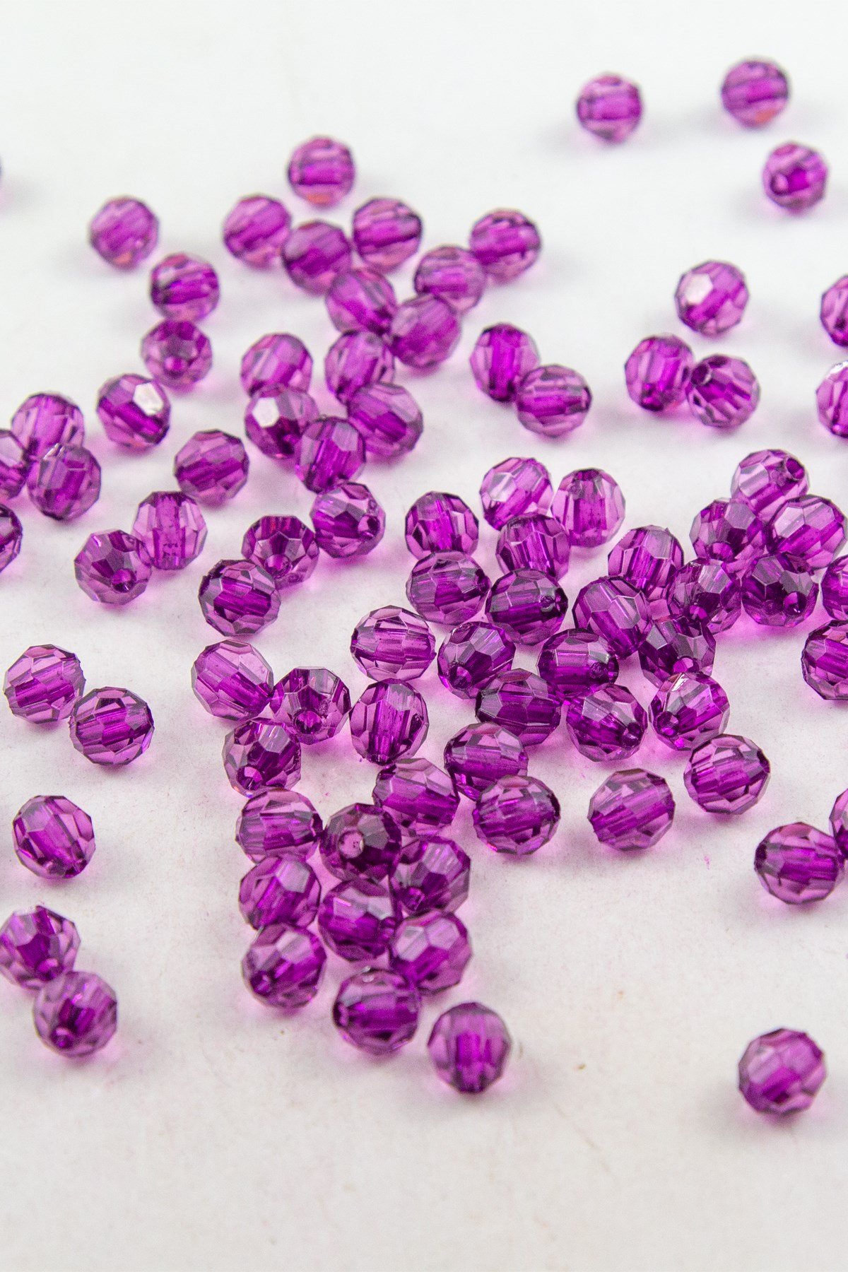 8 mm Dünya Güzel Mürdüm Akrilik Boncuk Aksesuar Takı Malzemesi (25 Gram)