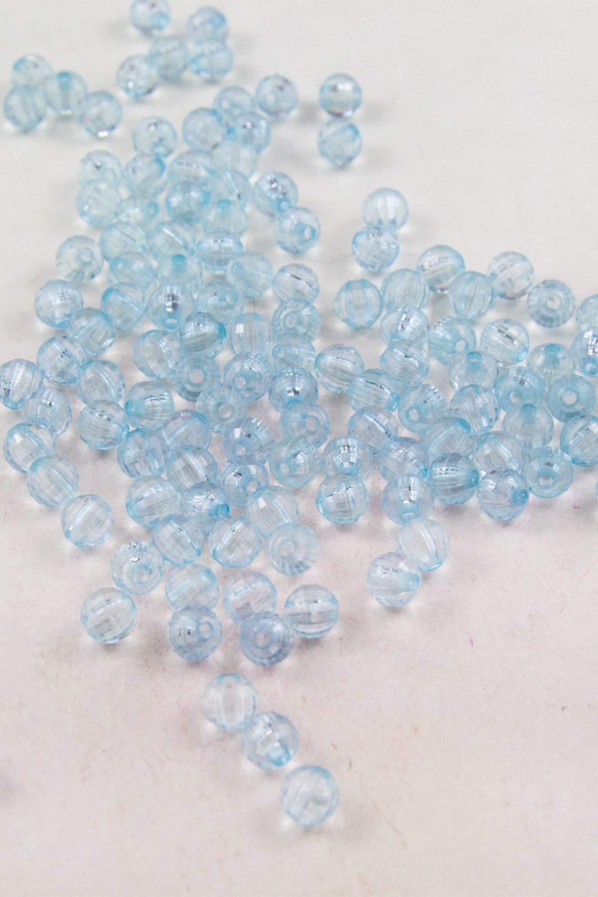 8 mm Dünya Mavi Mint Akrilik Boncuk Aksesuar Takı Malzemesi (25 Gram)