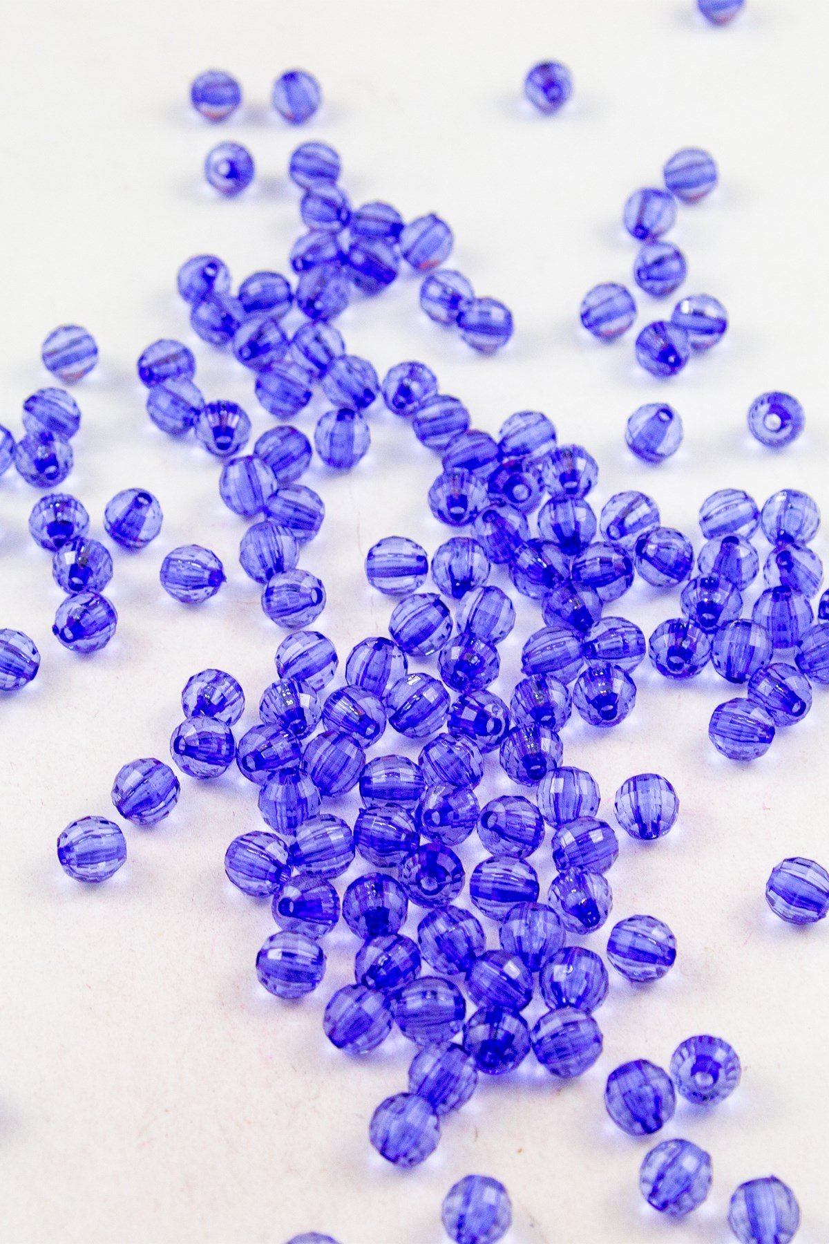 8 mm Dünya Saks Mavi Akrilik Boncuk Aksesuar Takı Malzemesi (25 Gram)