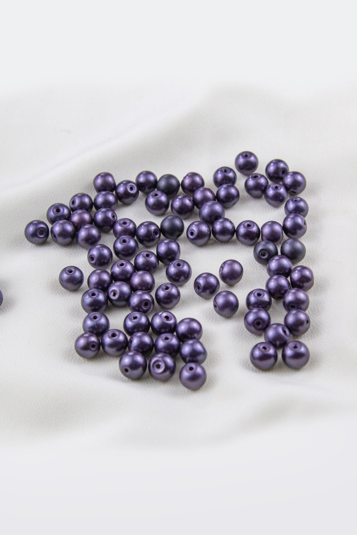 8 mm Siyah Cam İnci Boncuk Aksesuar Takı Malzemesi (30 Gr 45 Adet)