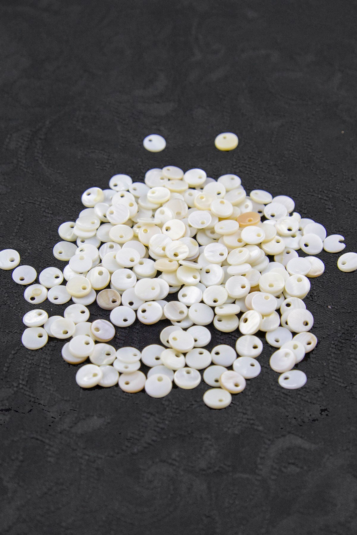 8 mm Yandan Delikli Krem Pul Doğal Taş Takı Aksesuar Malzemesi 200 Adet)