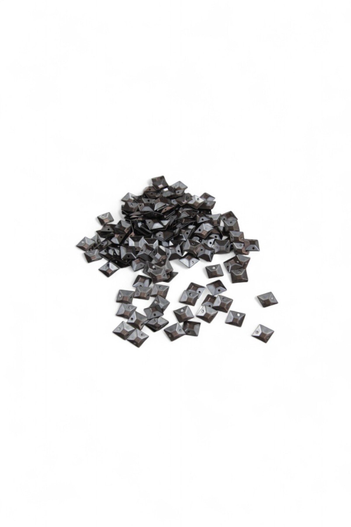 9x9 Kare Bombeli Pirinç Pul Payet (30 Gr 100 Adet)