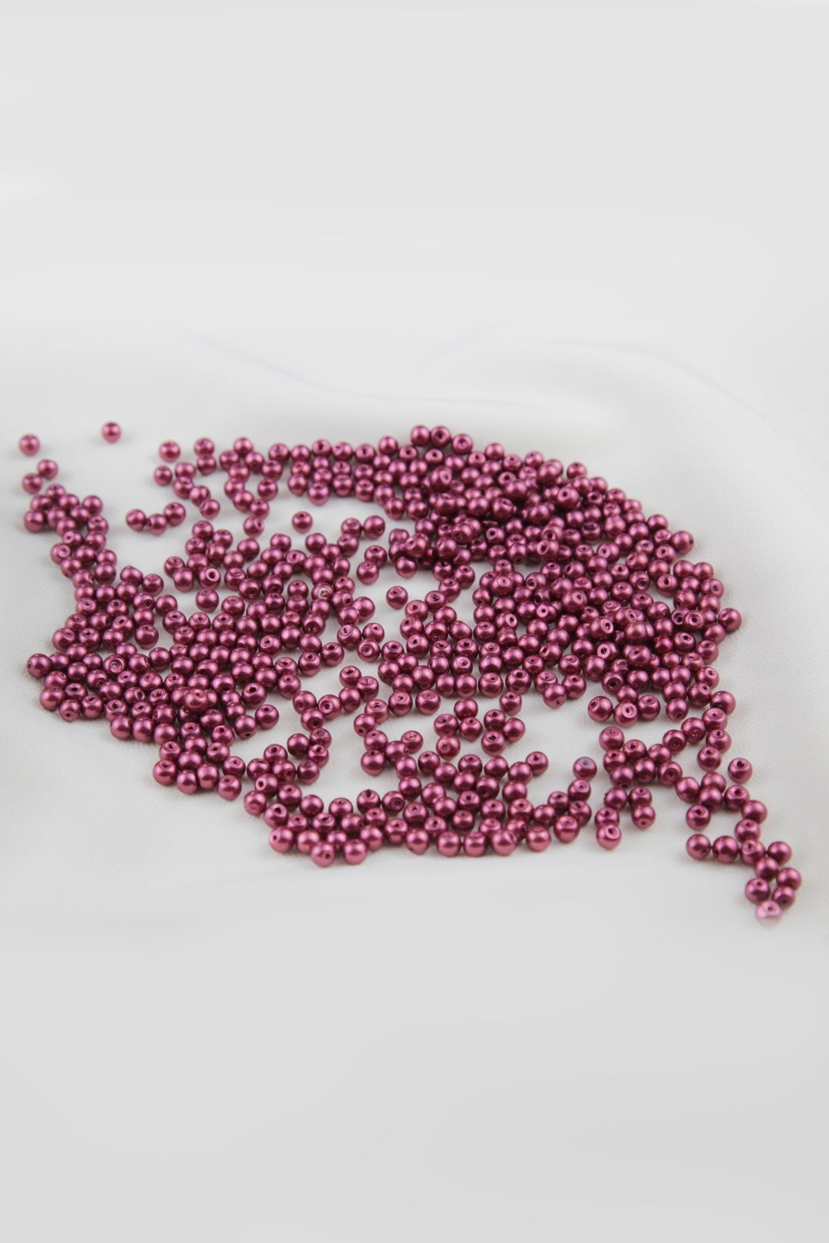 Açık Bordo 4 mm Cam İnci Boncuk Aksesuar Takı Malzemesi (30 Gr 330 Adet)