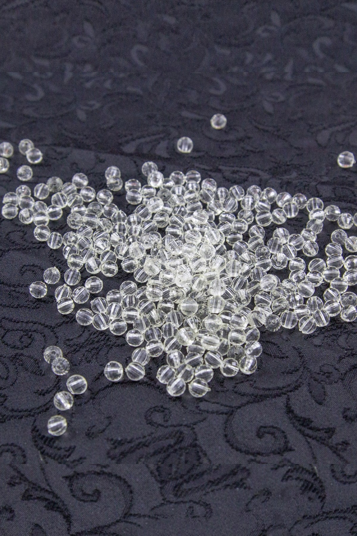 Açık Krem 6 mm Dünya Akrilik Boncuk Aksesuar (25 Gram)