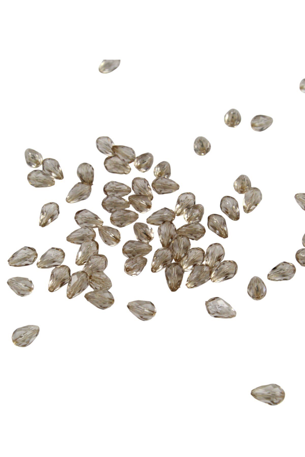 Akrilik Damla Boncuk 8x13 mm Bej Rengi Boncuk (25 gr 60Adet)