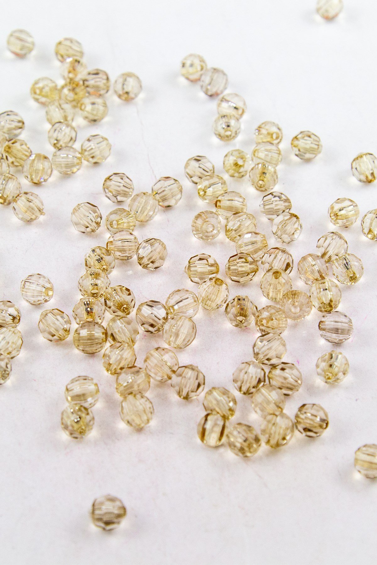 Bal Rengi 8 mm Dünya Akrilik Boncuk Aksesuar Takı Malzemesi (25 Gram)