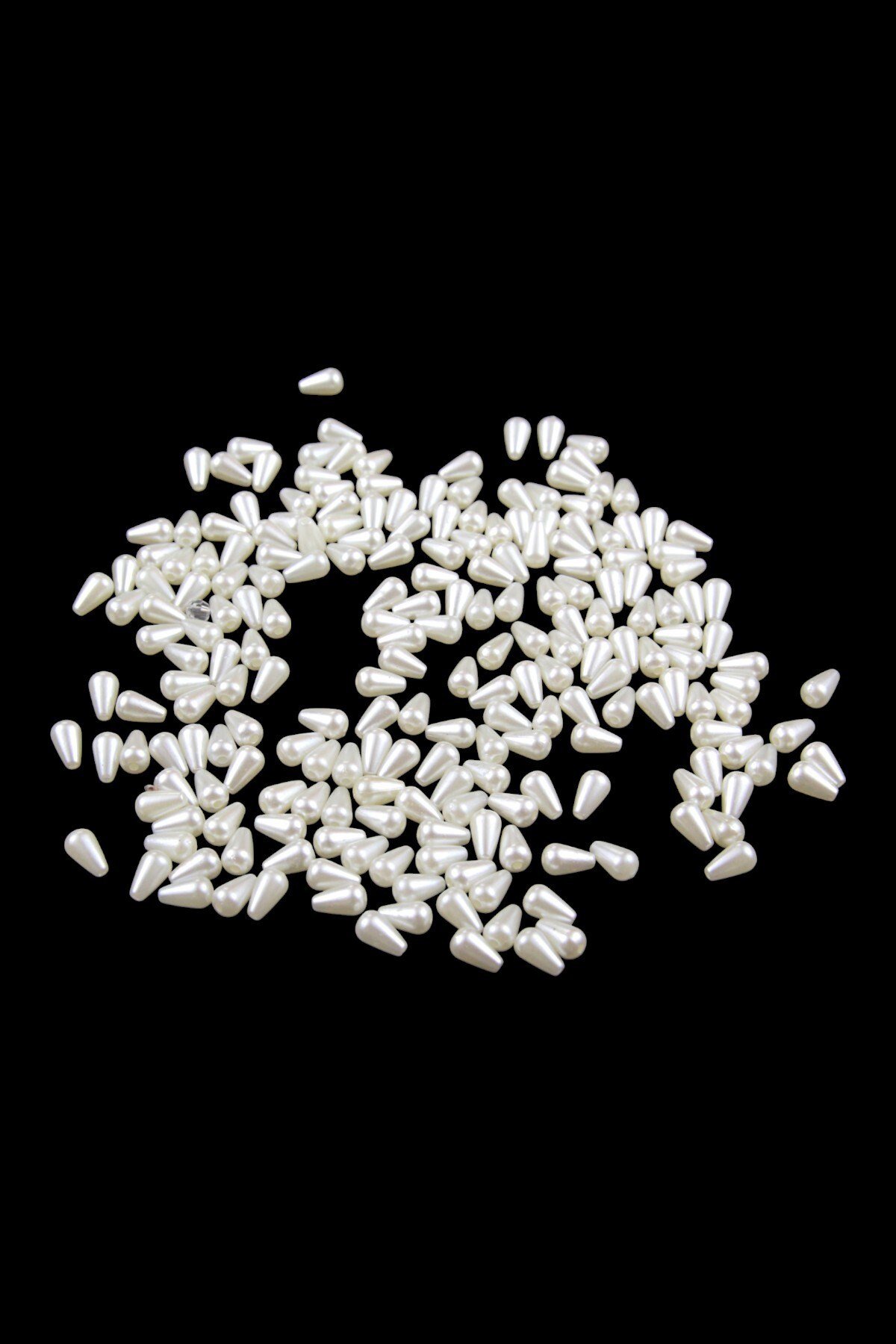 Damla İnci 6x10 mm İnci Krem Boncuk (20 Gr Ortalama 125 Adet)