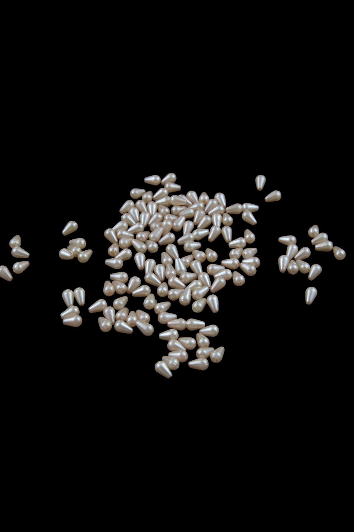 Damla İnci 6x10 mm Kavuniçi Boncuk (20 Gr Ortalama 125 Adet)