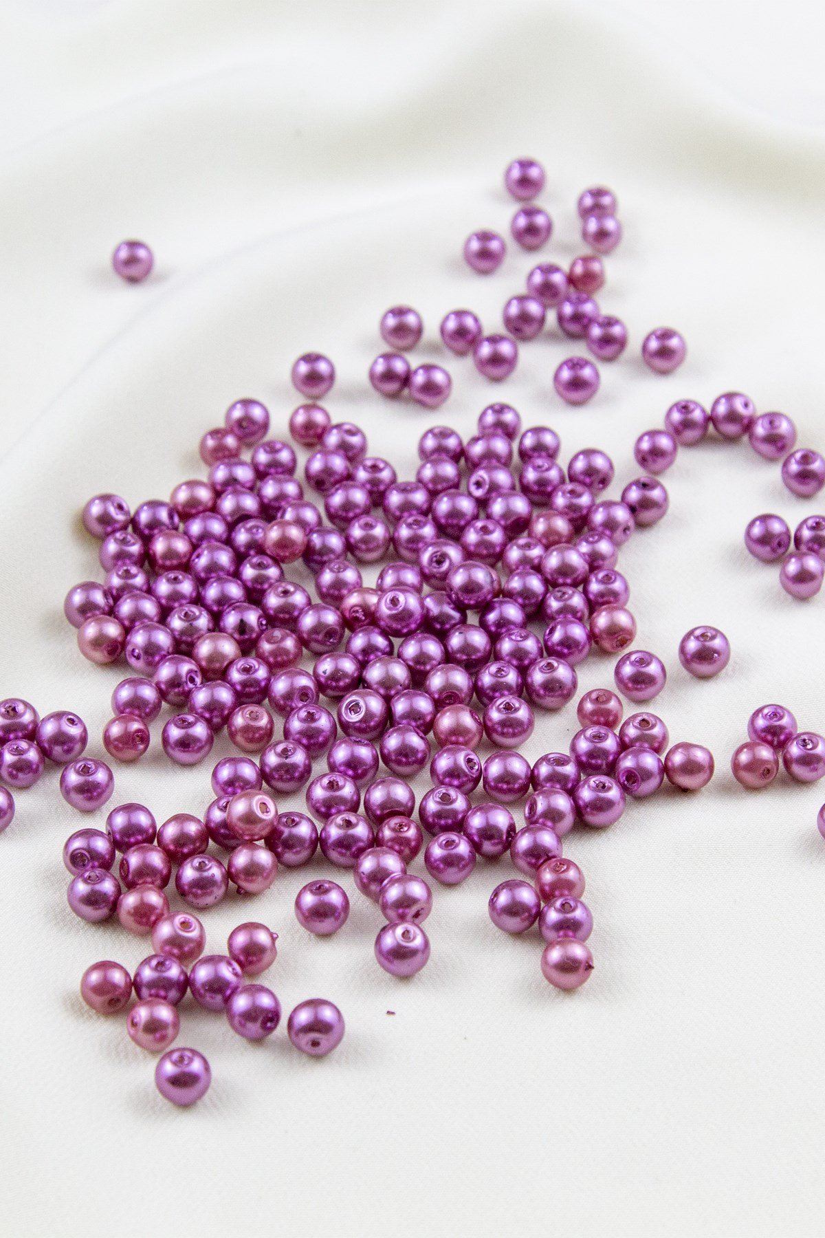 Fuşya Cam 6 mm İnci Boncuk Aksesuar Takı Malzemesi (30 Gr 105 Adet)