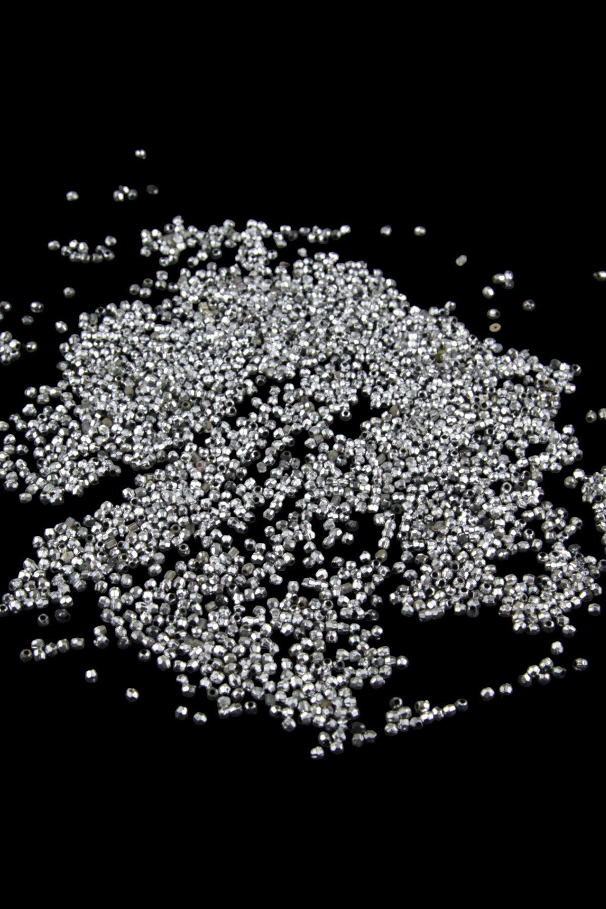 Gümüş 3 mm Plastik Boncuk Akseuar Takı Malzeme (25 Gr)