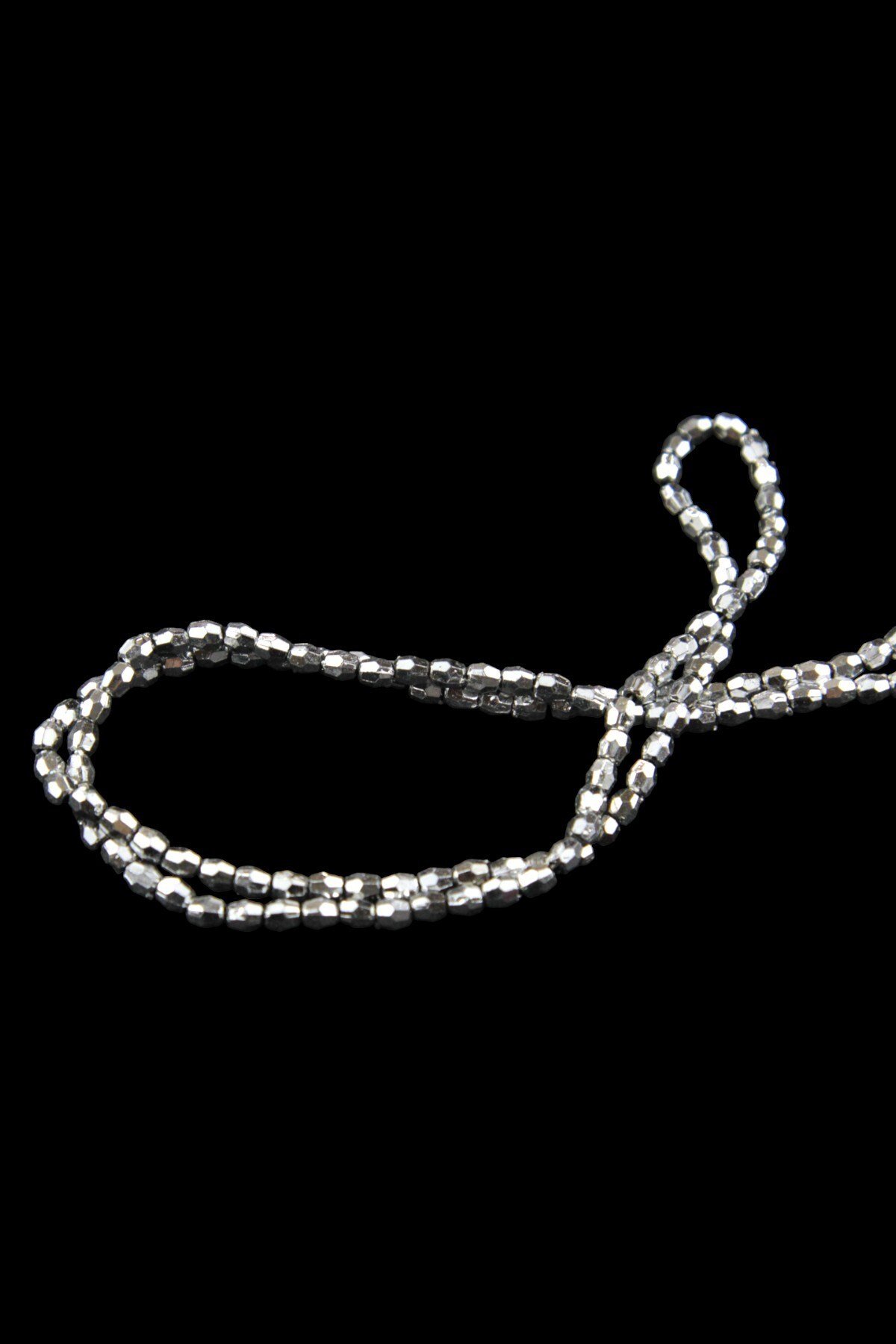 Gümüş Renk 4 mm Plastik Boncuk Aksesuar Takı Malzemesi (25 Gr)