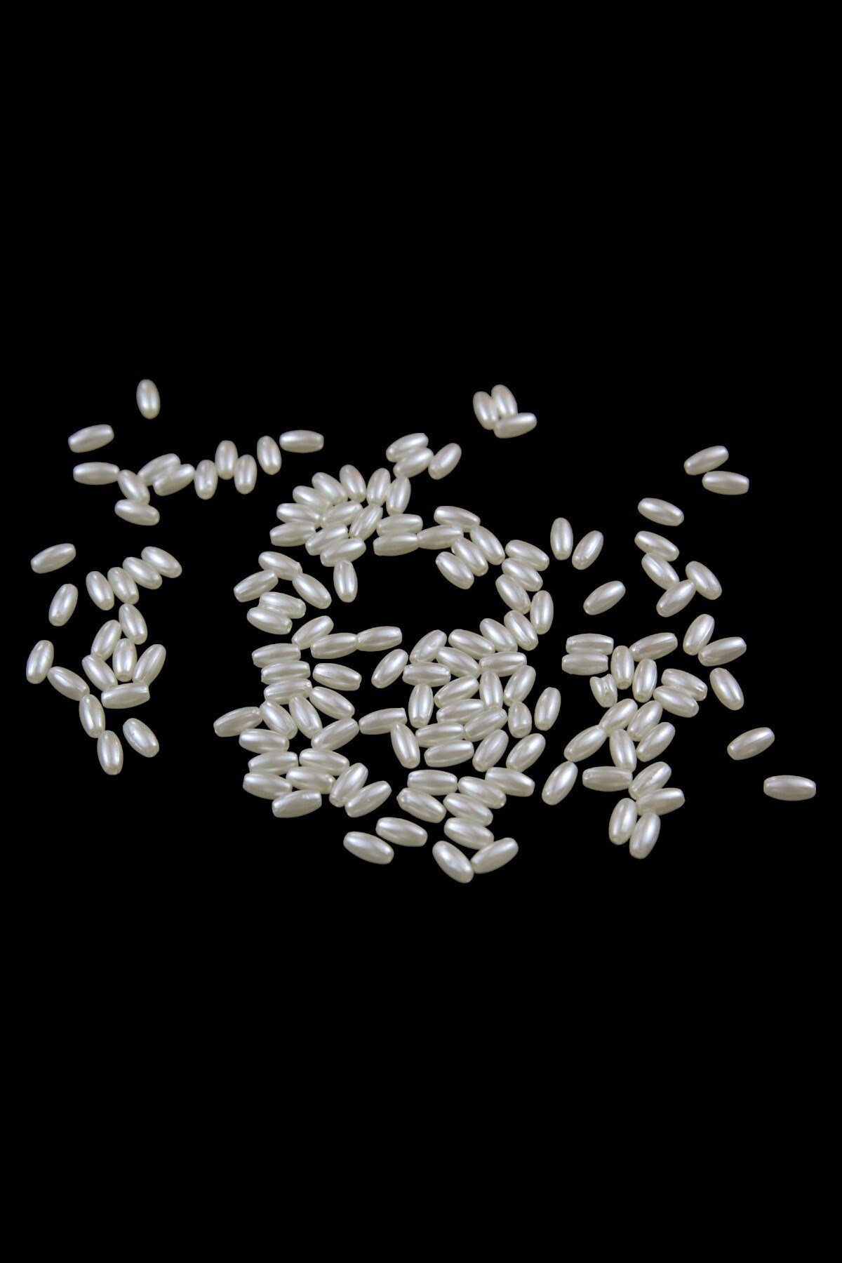 İnci Arpa Boncuk İnci Krem 4x8 mm (20 Gr Ortalama 300 Adet)
