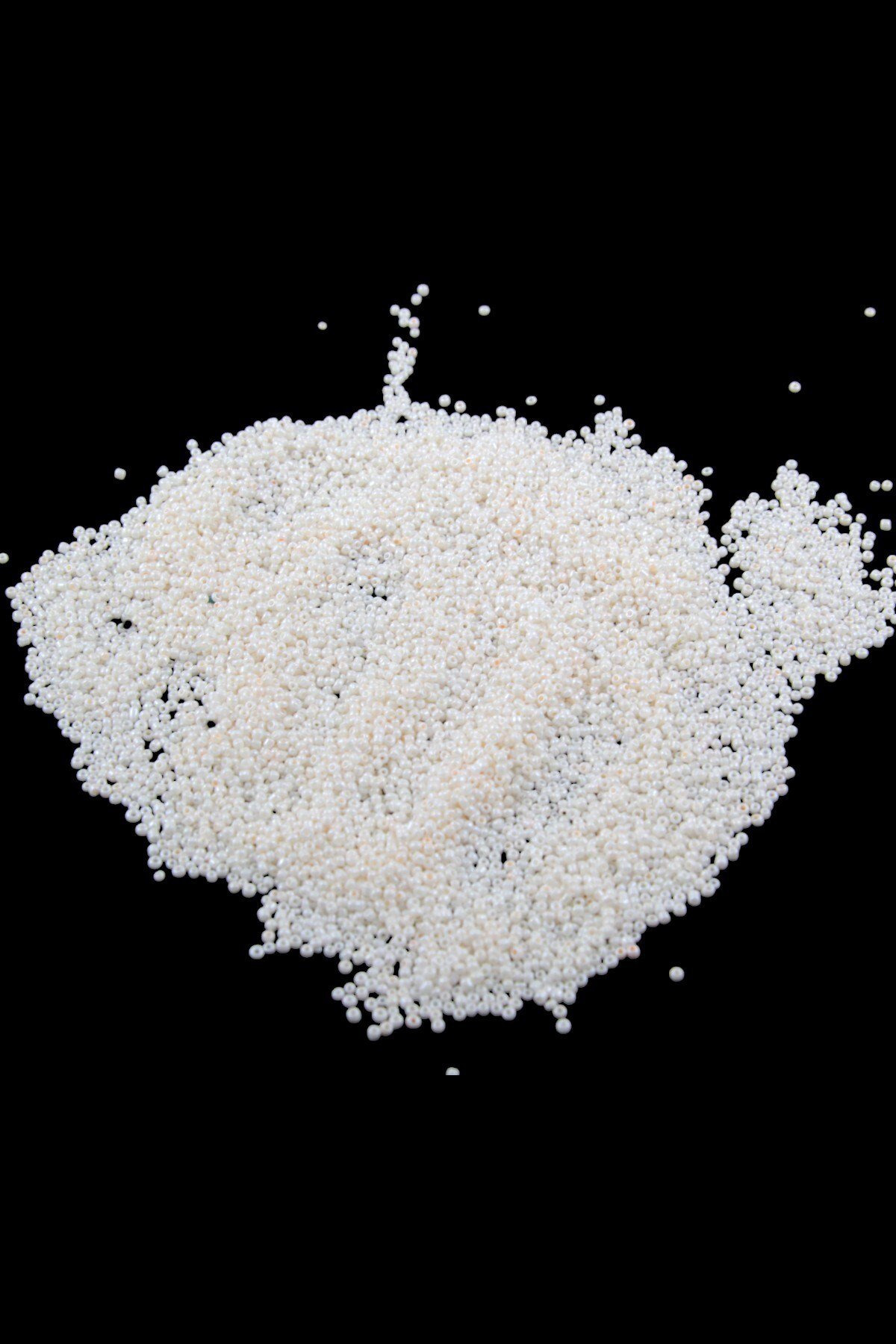 Kirli Beyaz (11/0) 2 mm Kum Boncuğu 100 gr