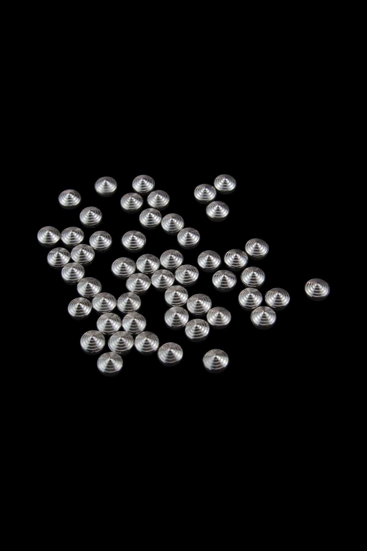Kubbeli Boncuk 10 mm İçten Delikli (25 Adet)