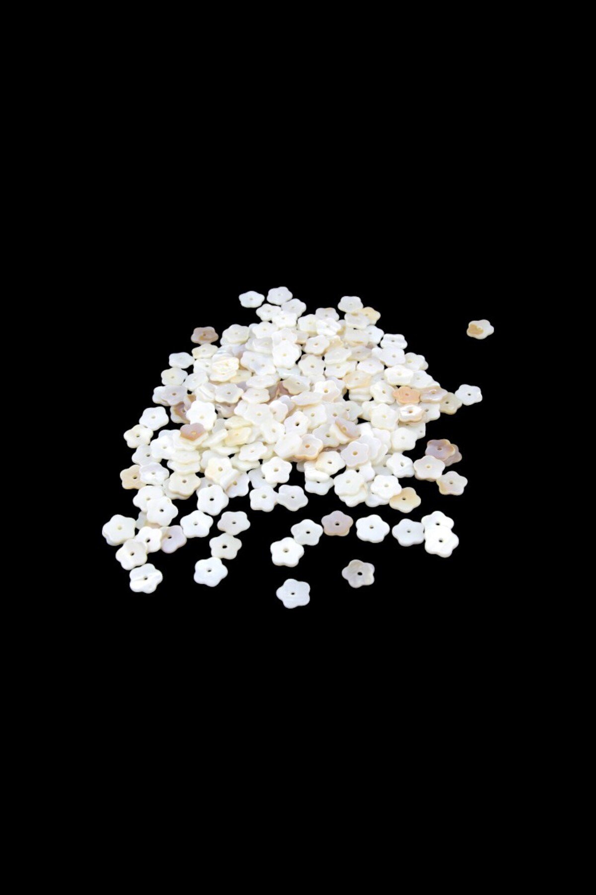 Ortadan Delikli 10 mm Papatya Sedef Boncuk (45 ADET)