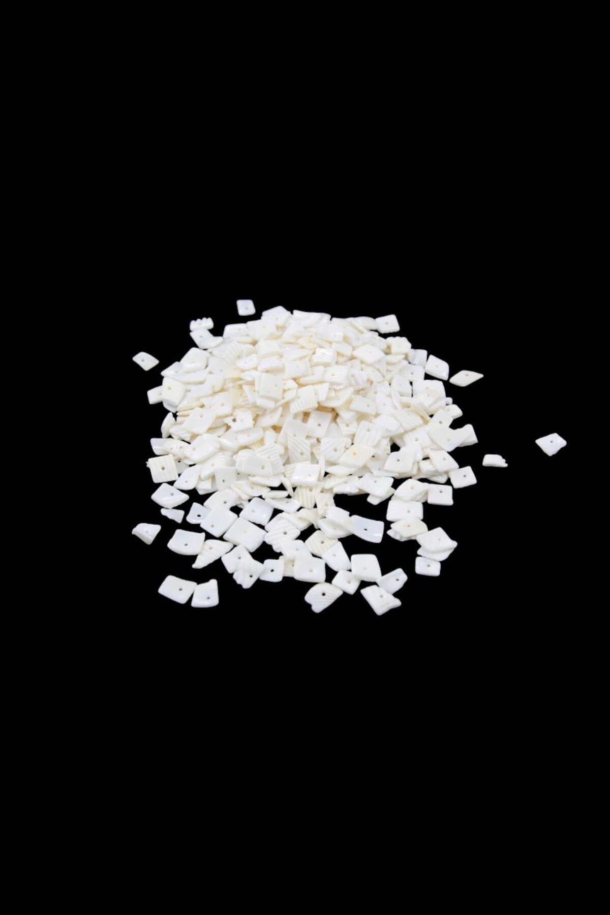 Özel Sedefli Tırtıklı Kırık Taş Boncuk 5-10 mm arası (200 Adet)
