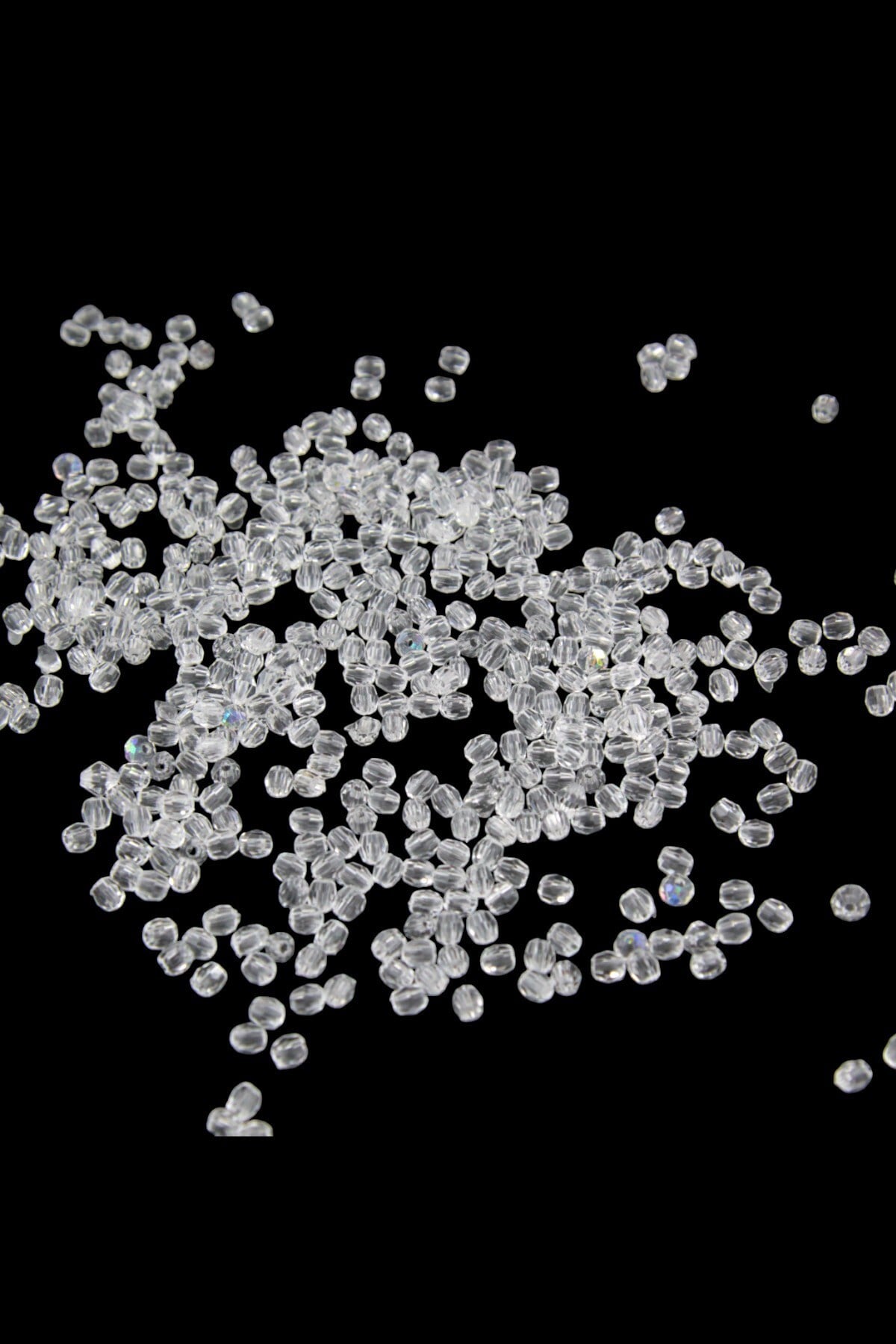 Şeffaf 4 - 5 mm Karışık Akrilik Boncuk Aksesuar Takı Malzeme (25 Gr)