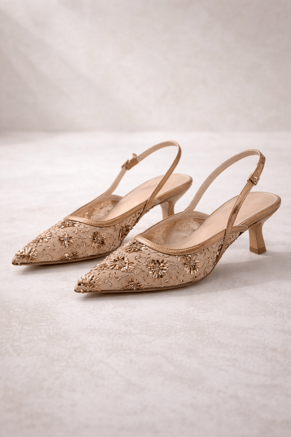 ROSABELLA Kadın Bakır Pul Boncuk İşlemeli Tül Detaylı İnce Topuklu Slingback Abiye Ayakkabı