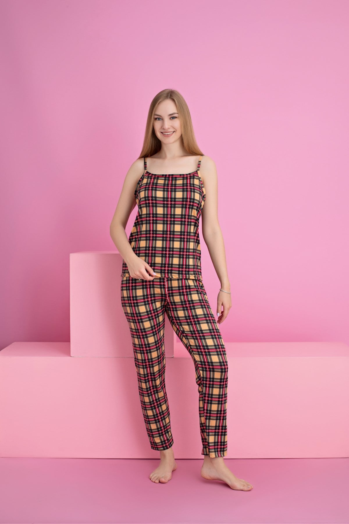 Kadın Ekose Baskılı Milan Askılı Pijama Takımı