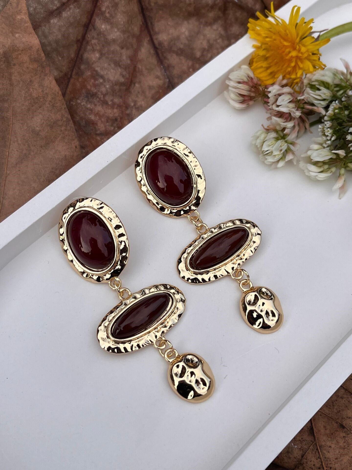 Bordo Kahve Taşlı Sarkıt Küpe