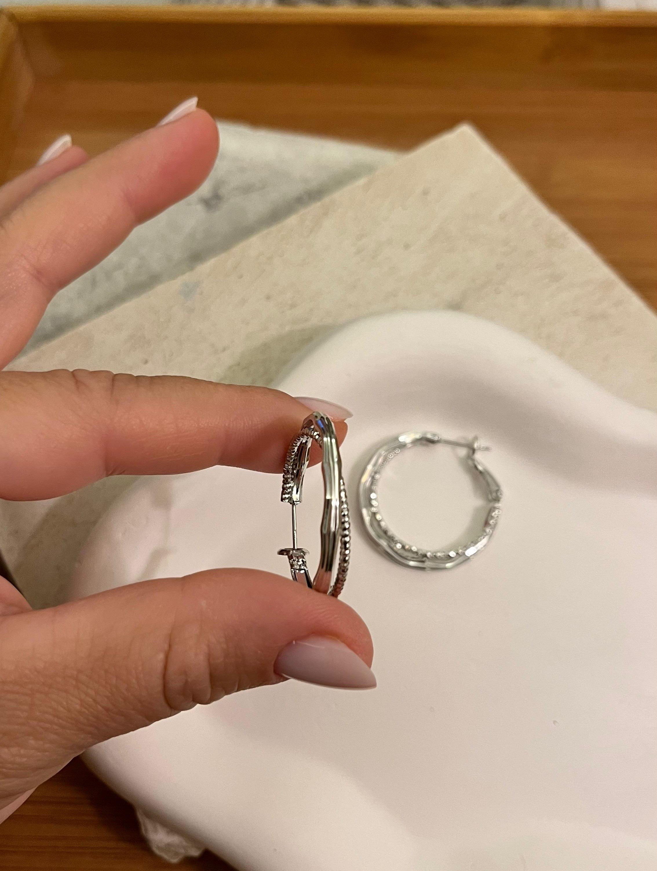 İki Sıra Desenli Halka Silver Küpe