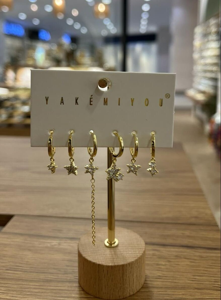 Yakemiyou Taşlı Yıldızlar Altılı Küpe