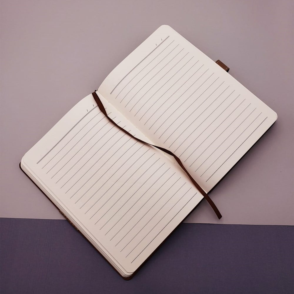 Gri Renk Defter Ve Metal Roller Kalem Seti