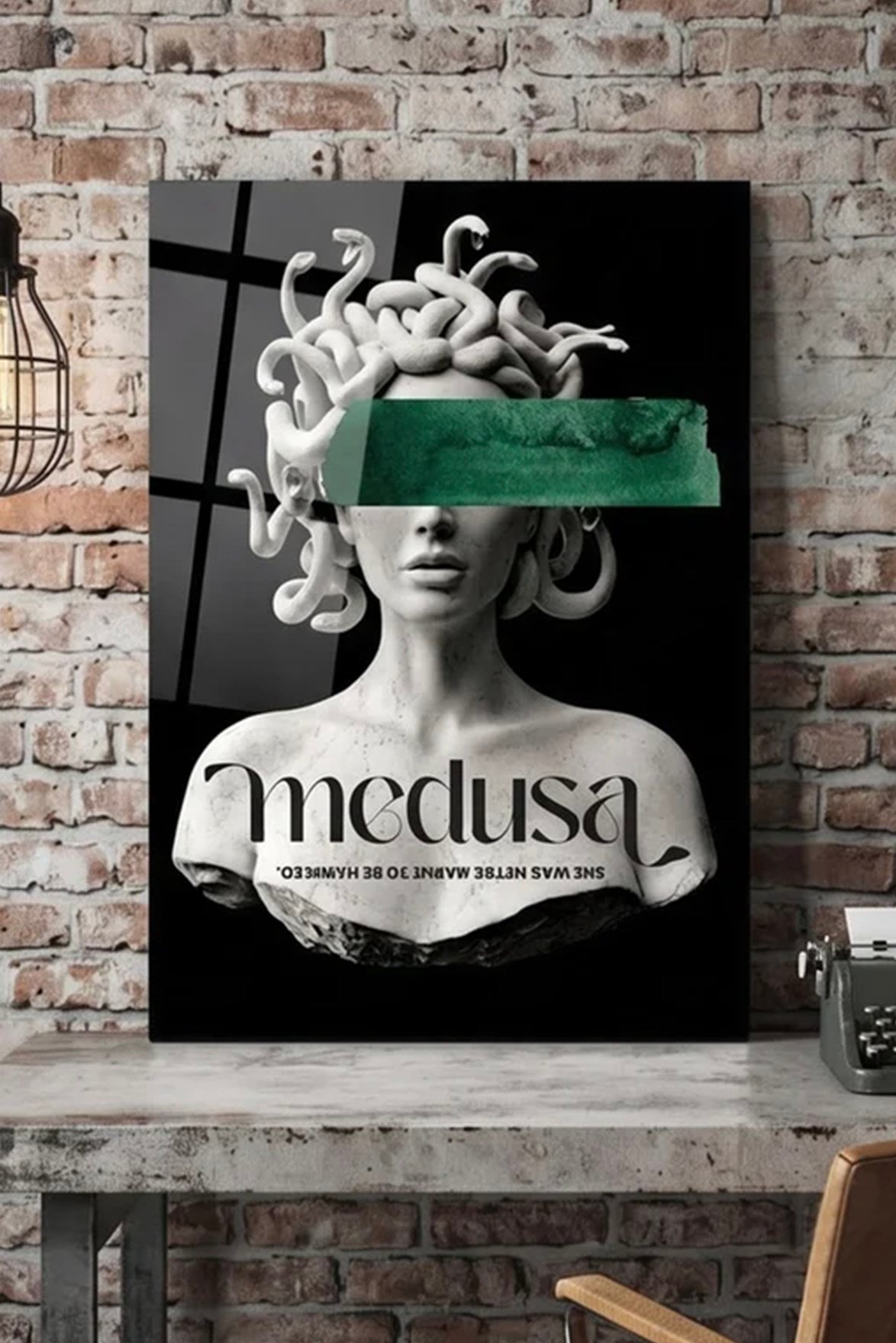 Medusa Pleksi Tablo – Modern ve Sanatsal Duvar Dekoru