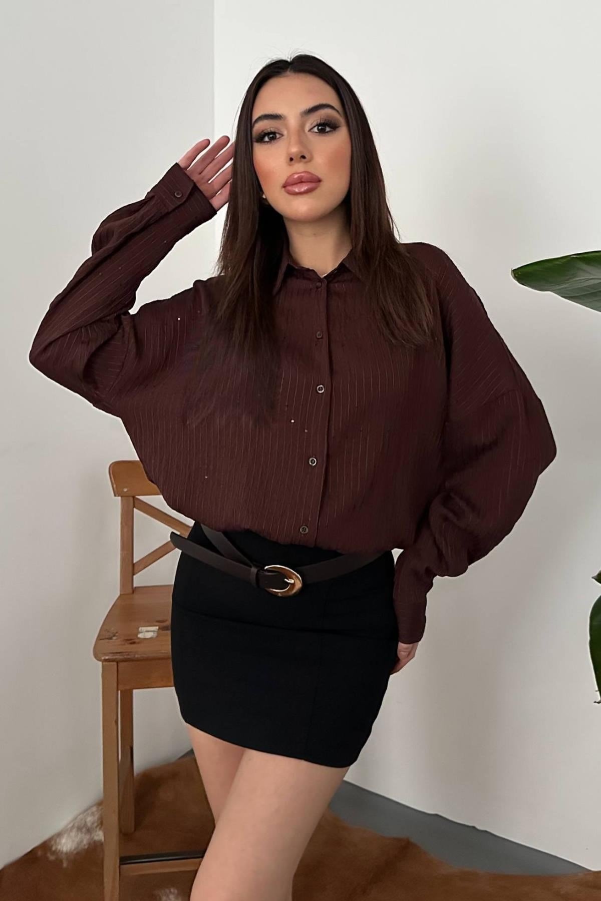 Kahverengi Nakışlı Oversize Gömlek