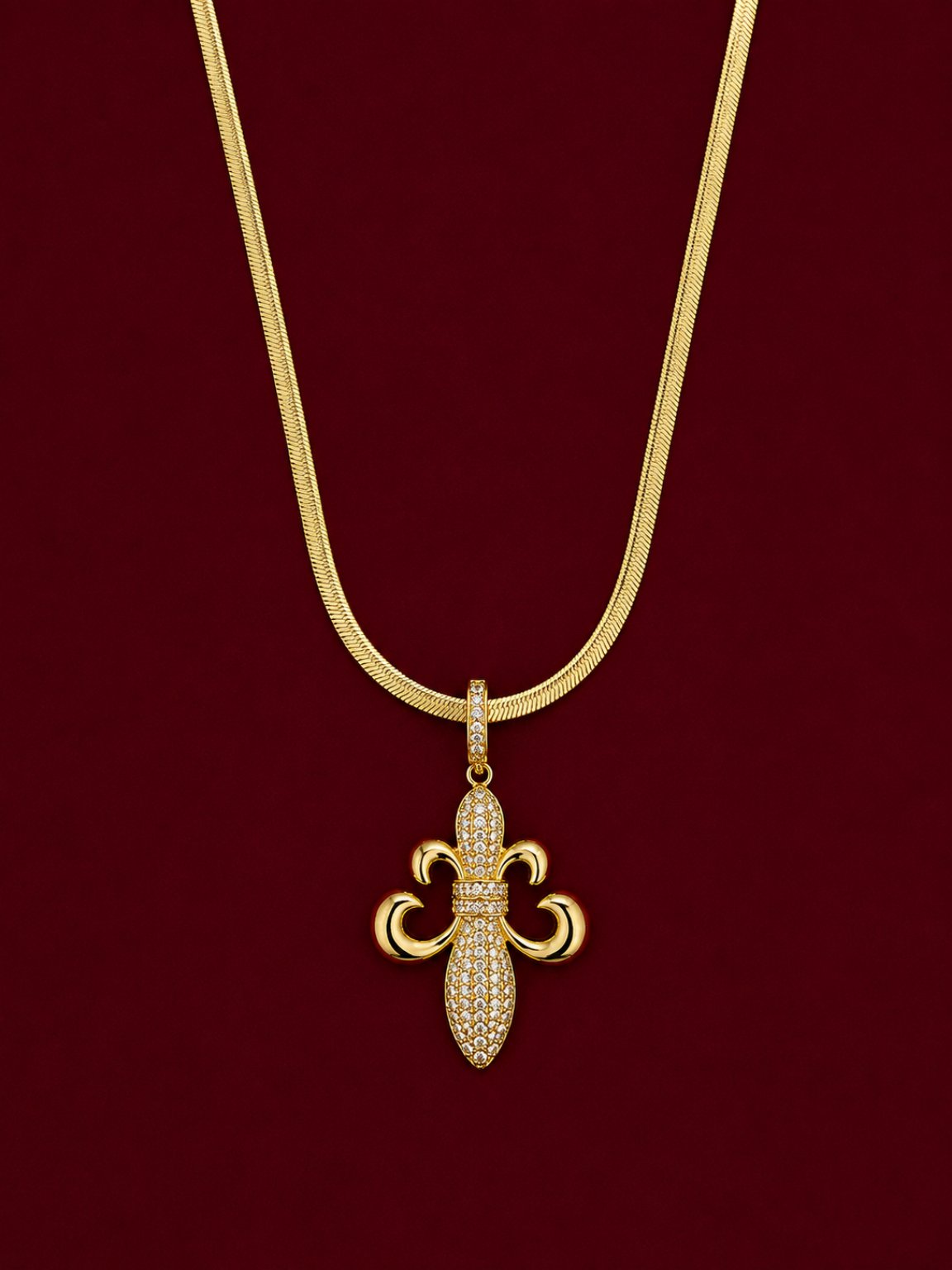 Fleur de Lys Kolye