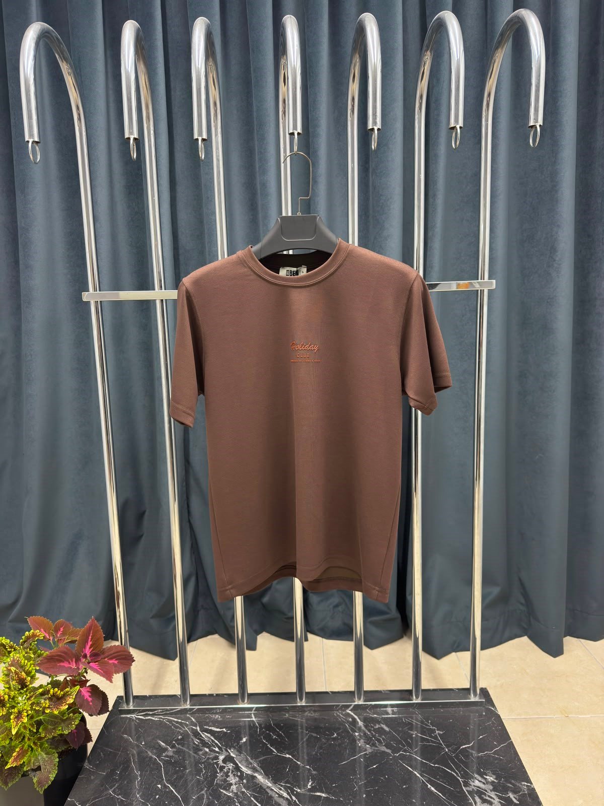 OBEC OYSHO KUMAŞ HOLİDAY BASKI KAHVERENGİ TSHIRT