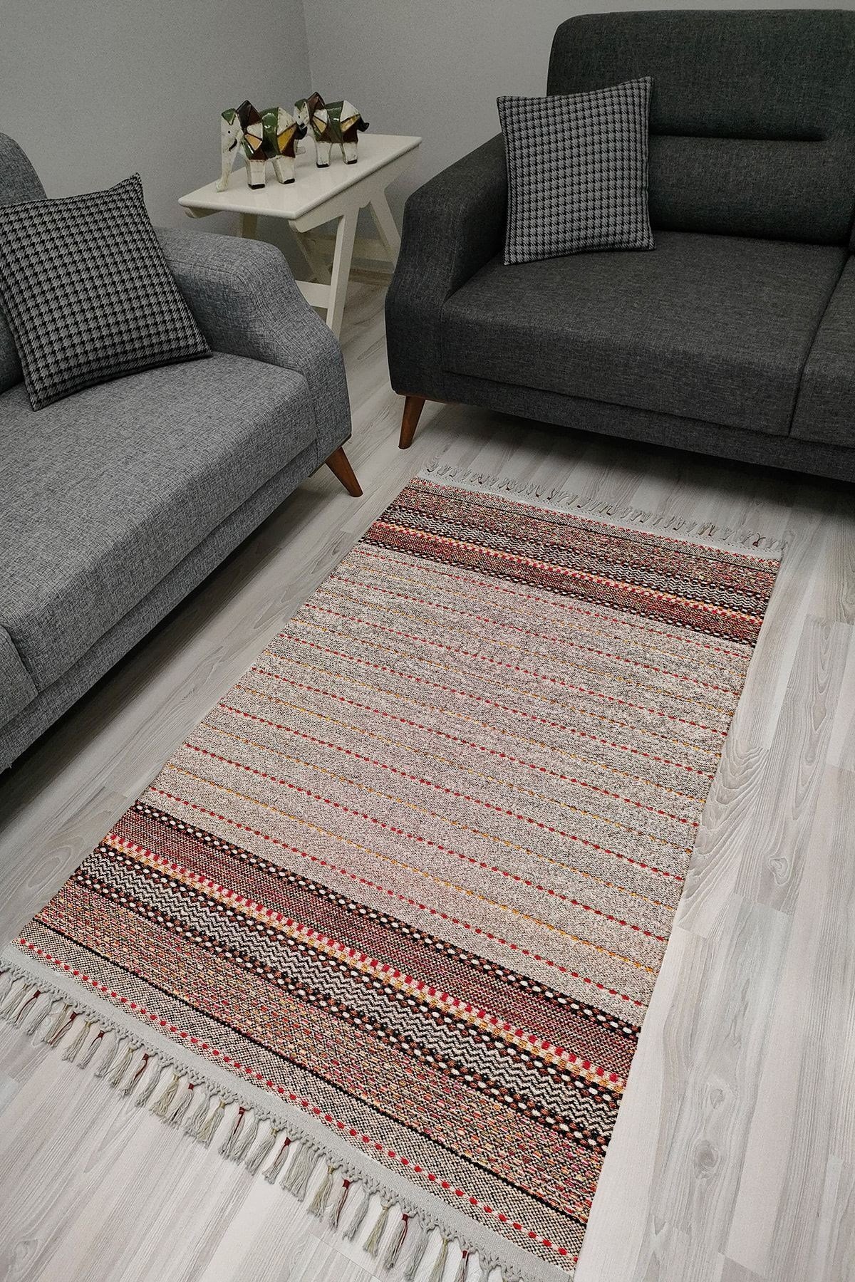 Cotton Serisi Multy Tonlarında Bordürlü Ve Ponpon Eskitme Desenli Dekoratif Dokuma Taban Kilim