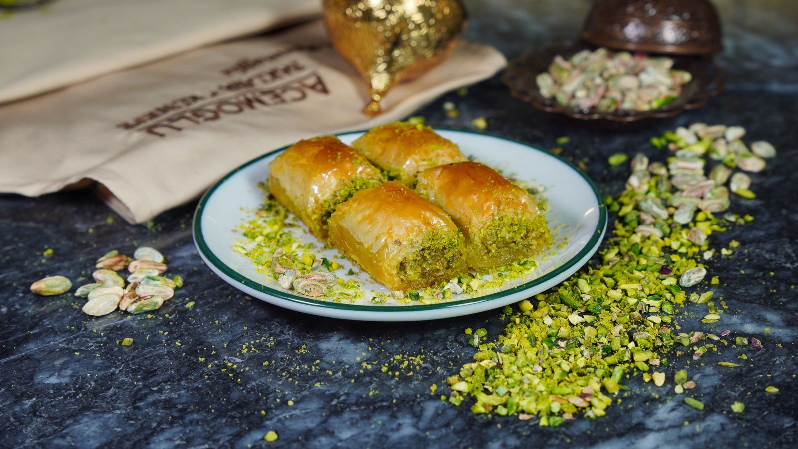 Yer Baklavası Fıstıklı