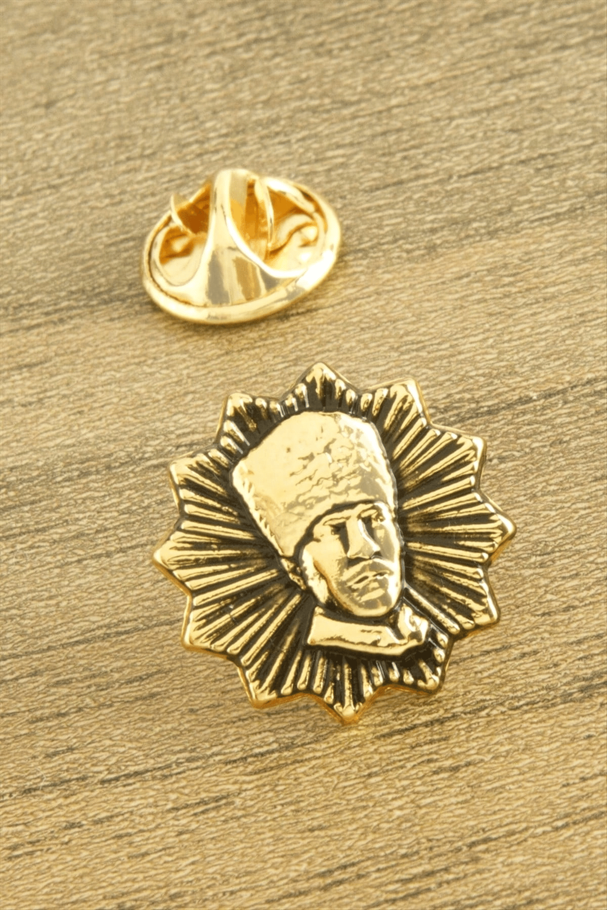 Atatürk Yaka Rozet