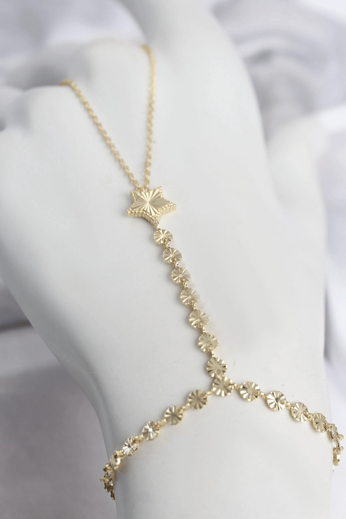 Gold Renk Pirinç Lazerli Yıldız Model Zirkon Taşlı Şahmeran