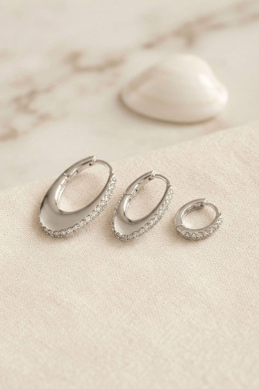 Gümüş Renk Oval Halka Model Zirkon Taşlı 3 lü Küpe Set
