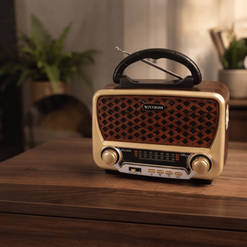 Nostalji Müzik Kutusu - Solar Panelli - Şarjlı - AUX Girişi - LED Fener - Bluetooth