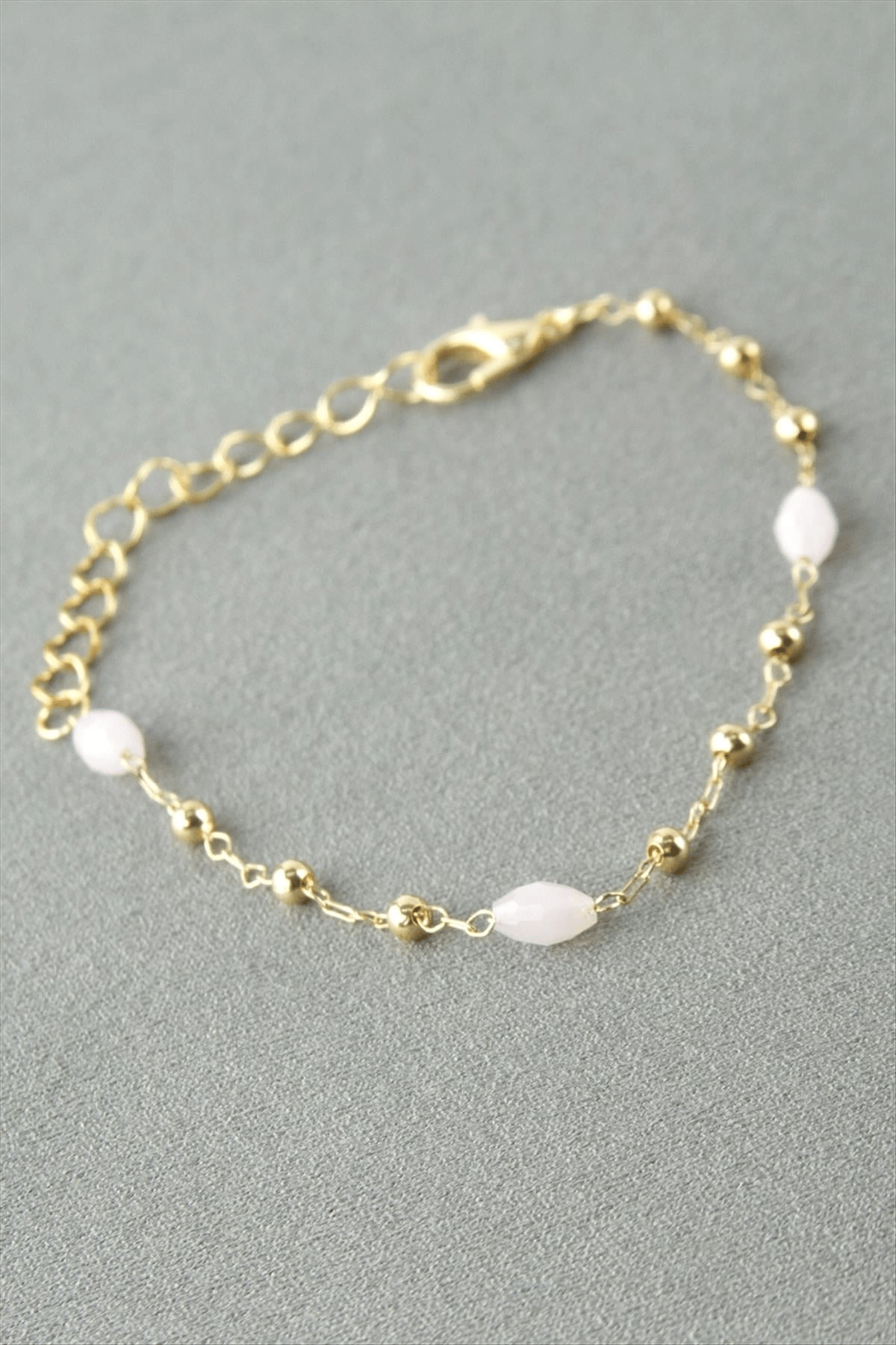 Oval Kristal Taşlı Bileklik