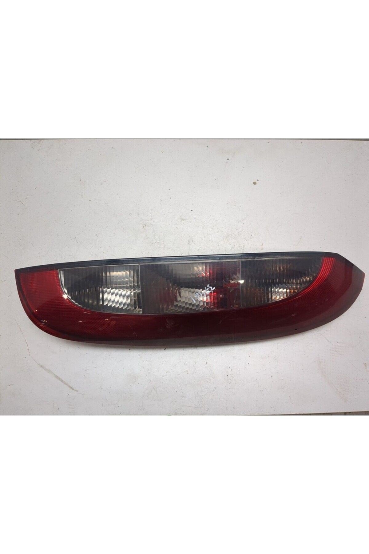 511020-sag Arka Stop Lambası Kırmızı Camlı Corsa C 01 > 1222057