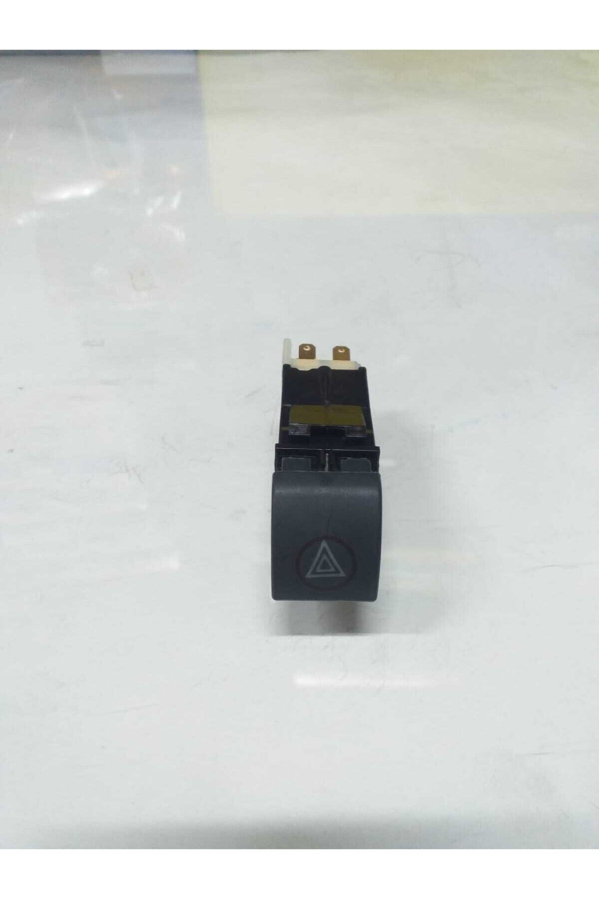 Skoda Felicia Felicia Pikap Flaşör Anahtarı Dörtlü Düğmesi 6u0953235