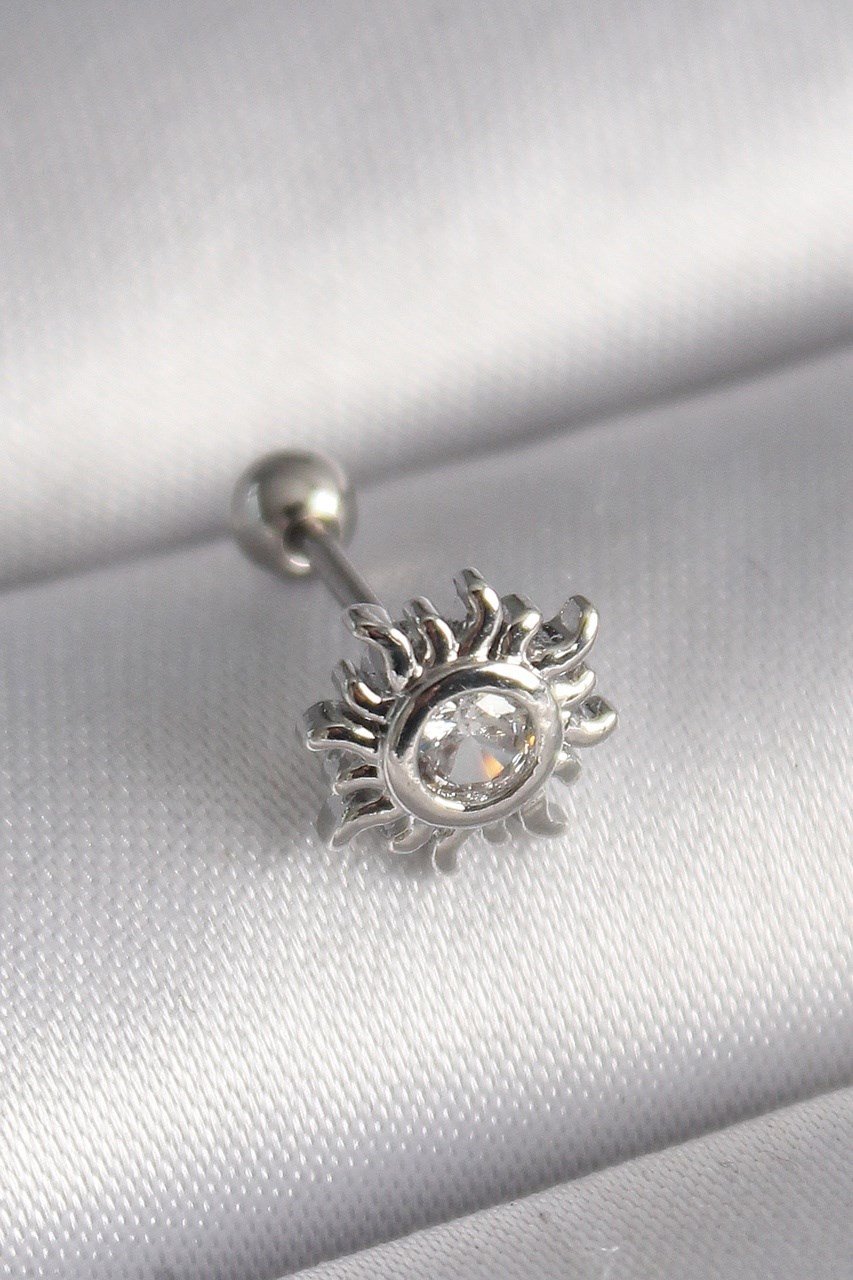 316l Çelik Gümüş Renk Zirkon Taşlı Güneş Tragus Piercing