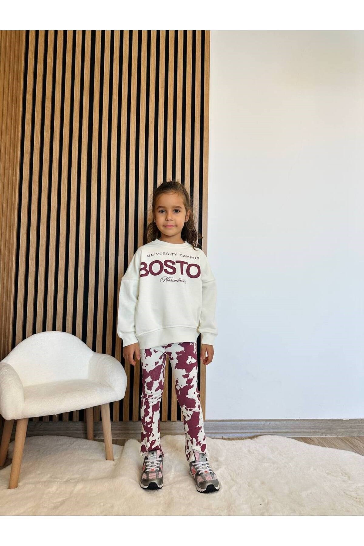 Kız Çocuk Boston Yazılı Sweatshirt & Flare Tayt Takım – Bordo/Ekru – %100 Pamuk