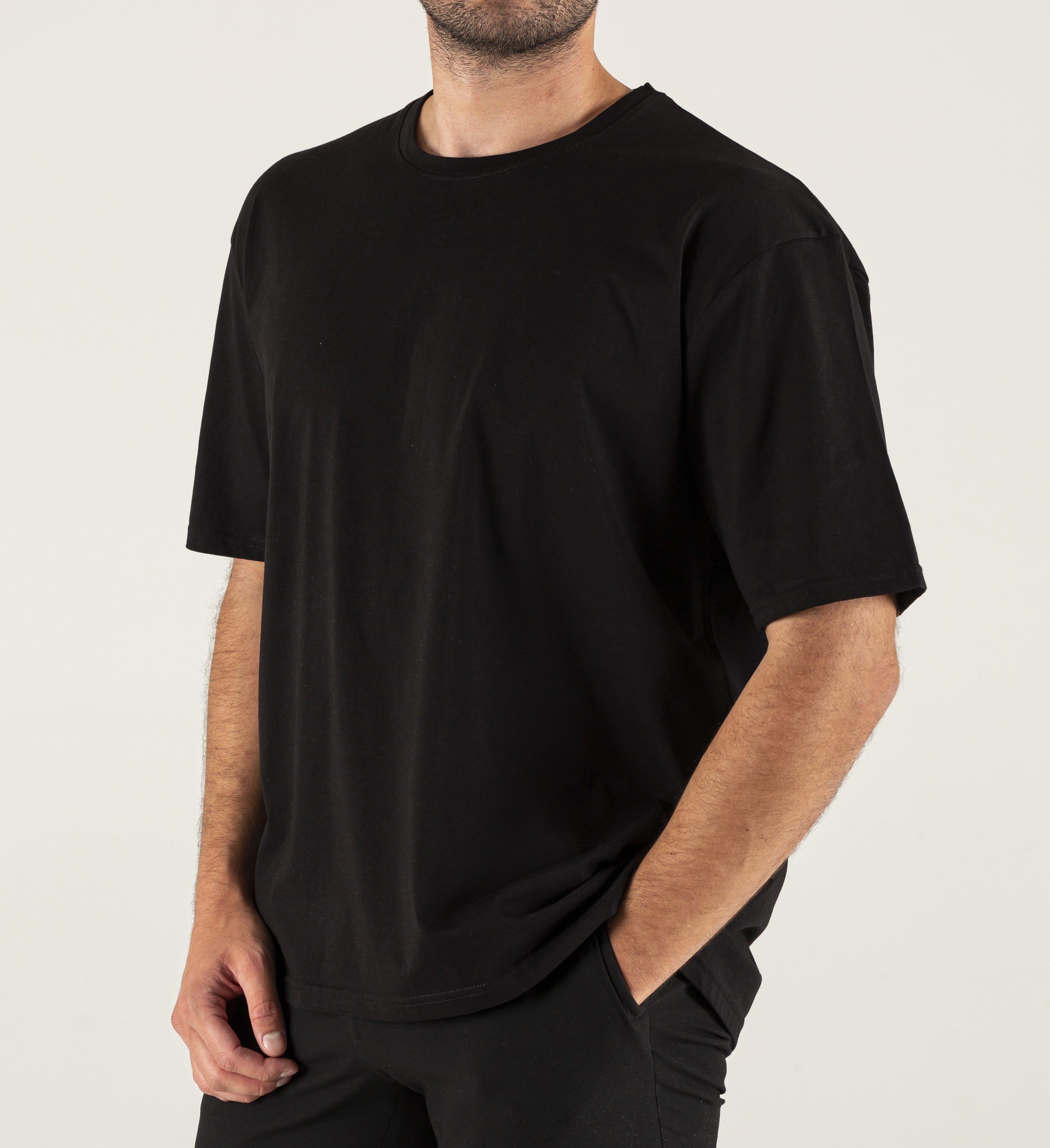 Siyah Baskılı Oversize Tişört