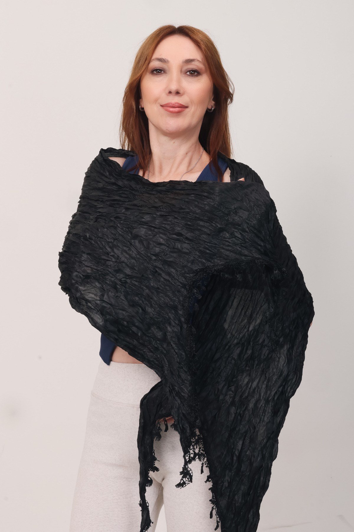 Shawl Lüks Saten İpek Siyah Krinkle Şal (68x190 cm)