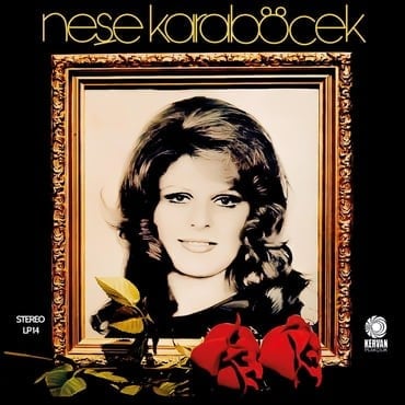 NESE KARABOCEK -UMIDINI KIRPIKLERINE