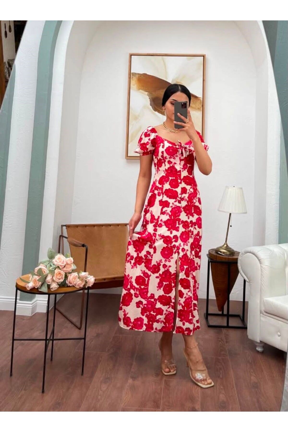 Prenses Kol Kırmızı Çiçekli Önden Yırtmaçlı Slim Fit Kırmızı Elbise