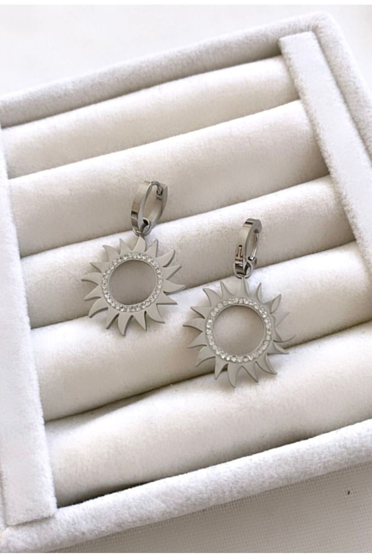 Çelik Taş Detaylı Güneş Küpe (3,5 cm)