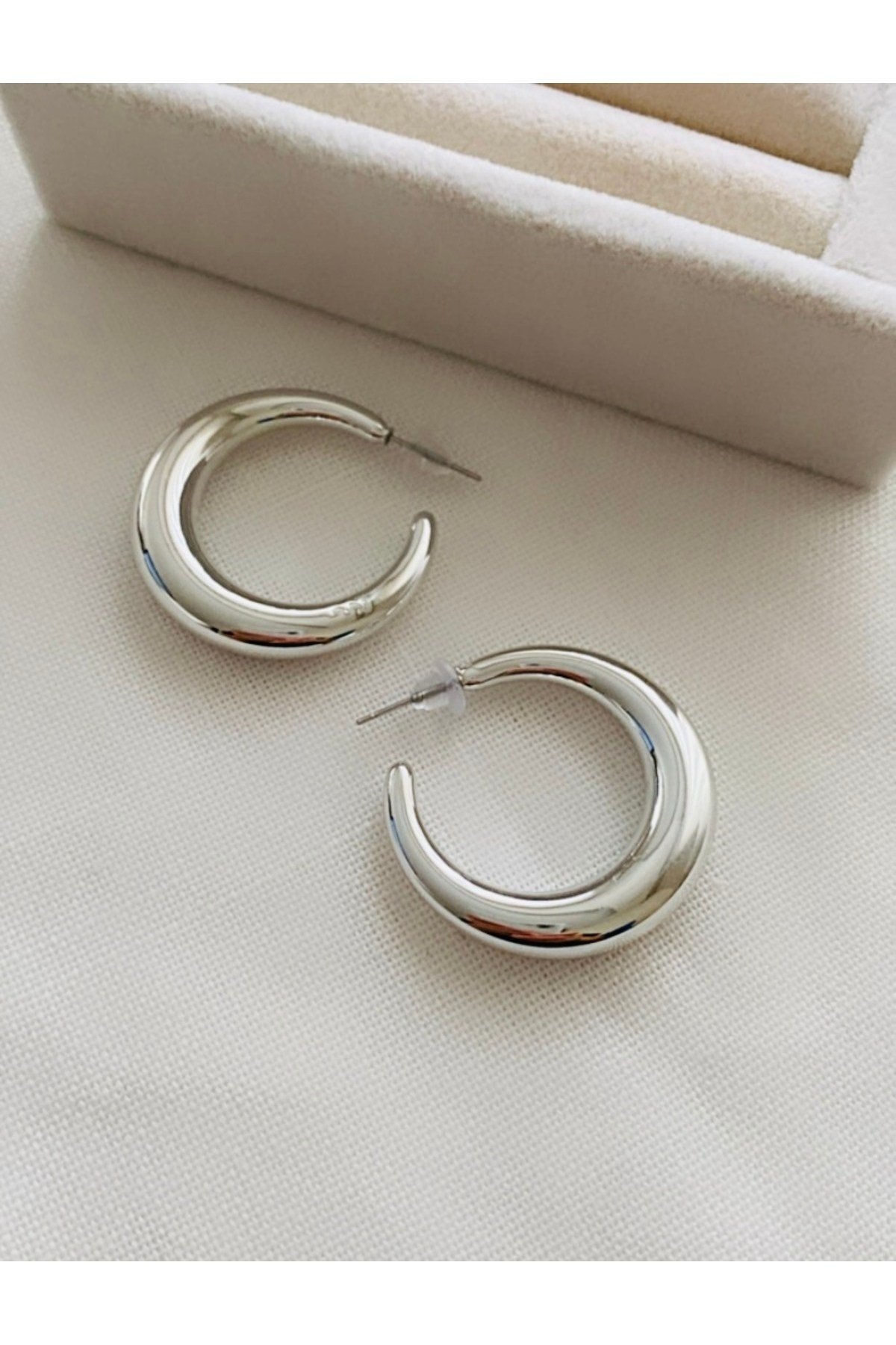 Gümüş Ay Model Küpe (3 cm)